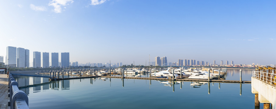 厦门五缘湾游艇港