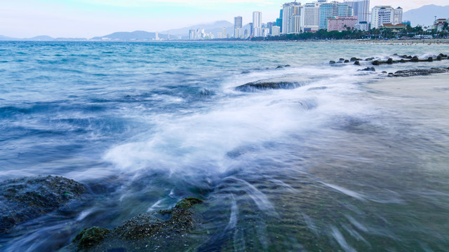 越南芽庄海岸风光