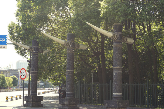 成都金沙遗址博物馆象牙雕塑柱