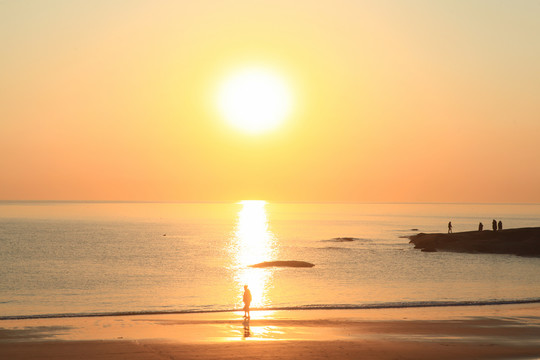 日照海边日出