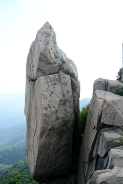 泰山石