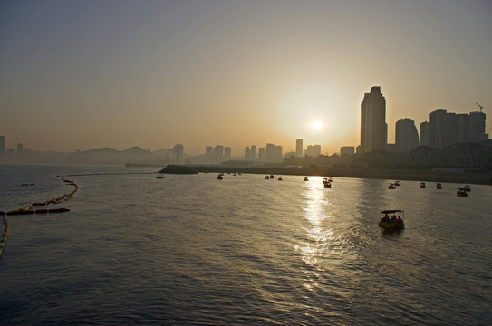 大连星海湾广场建筑风光