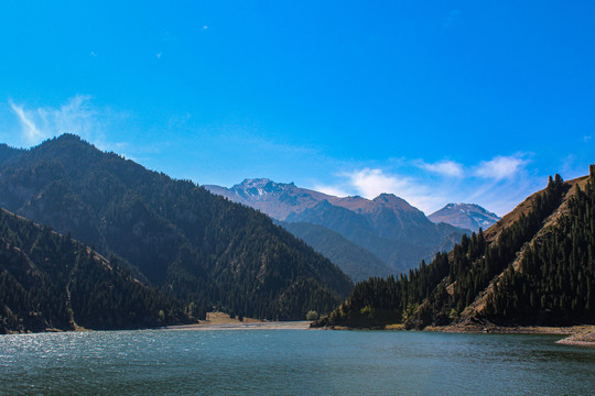 天山天池