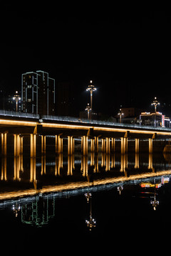 桥梁夜景城市之光