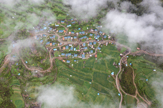 航拍丙中洛丙察察公路风景