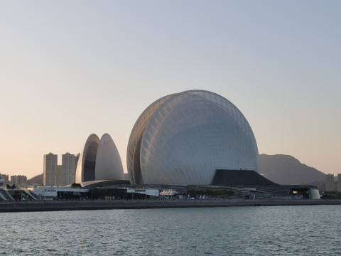 珠海日月贝大剧院