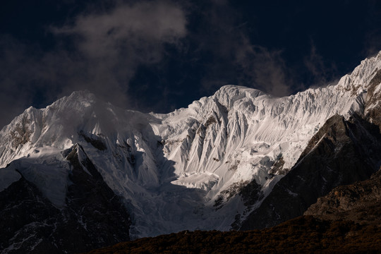 梅里雪山