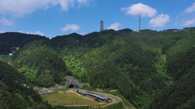 航拍江西宜春明月山明月禅寺白塔