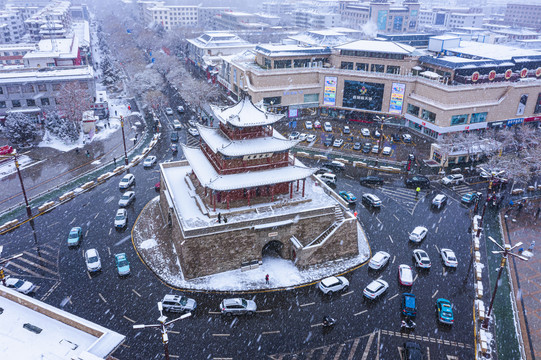 鼓楼飘雪