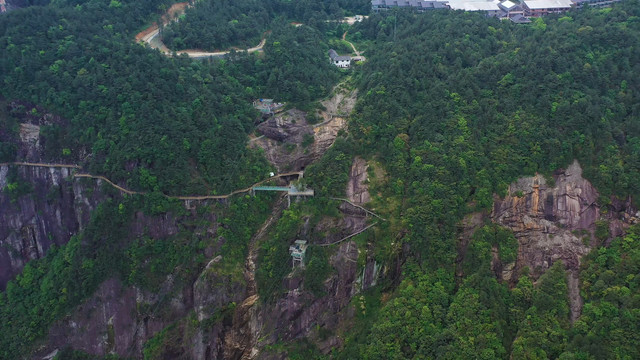 江西宜春明月山滑索