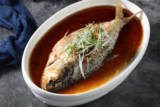 古法金汤鲥鱼