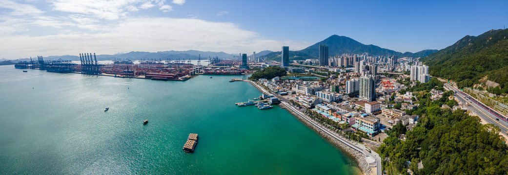 深圳盐田港全景