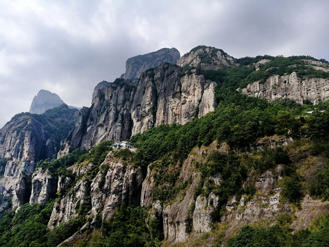 雁荡山千仞绝壁