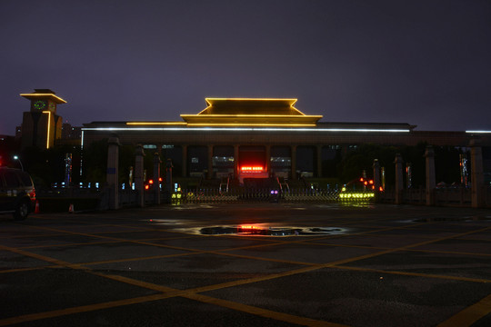 驻马店市图书馆夜景