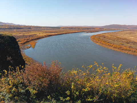 秋季额尔古纳河