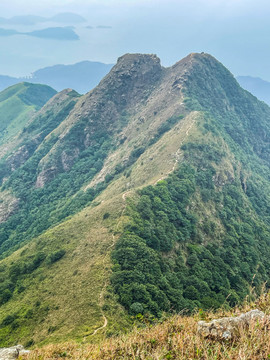 香港第一险峰狗牙岭山脊