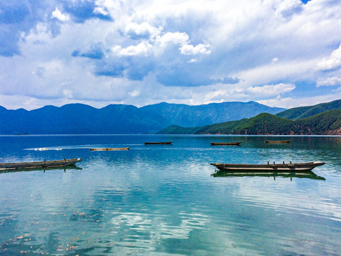 泸沽湖风光