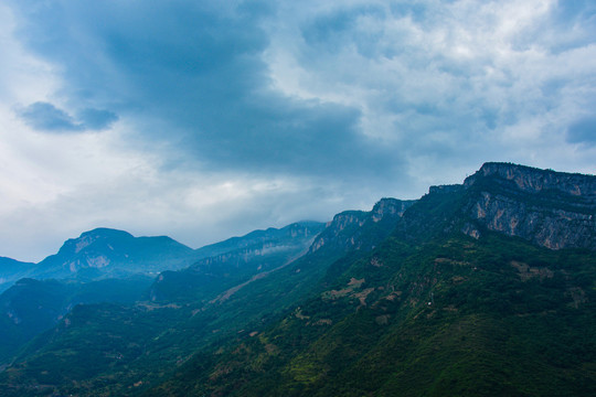 西陵峡风光