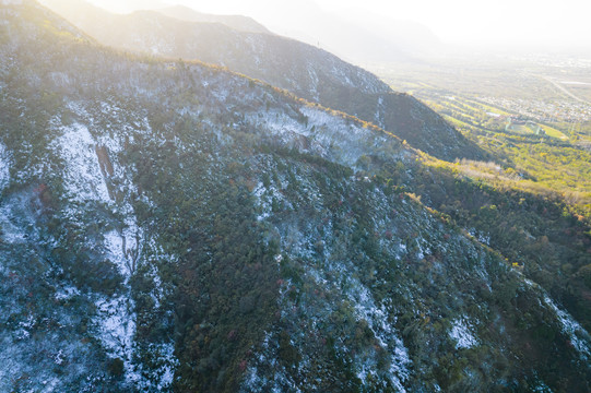 秦岭山