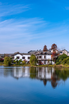 秋天中国扬州大明寺风景区