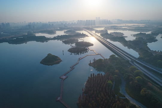 虎丘湿地公园清晨航拍