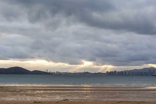 青岛城市海岸线风光