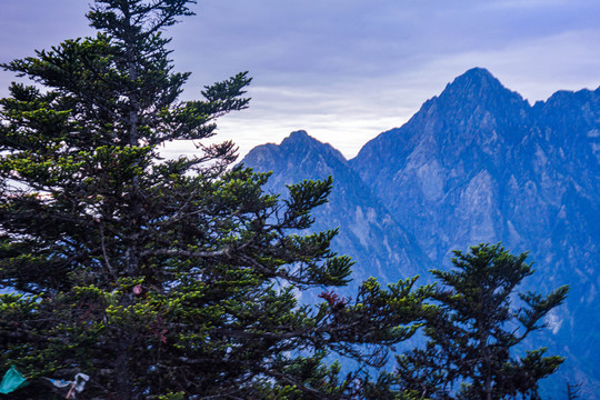 九峰山风光