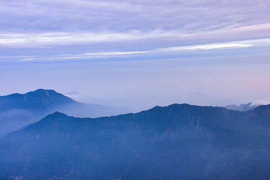 山峰