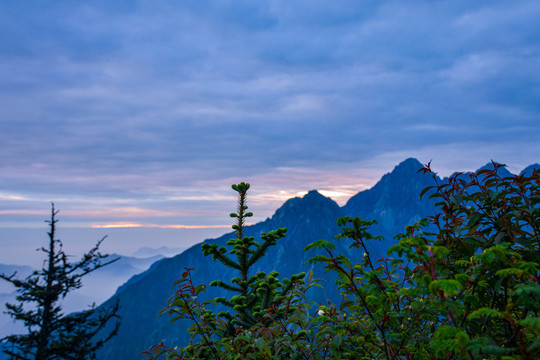 九峰山