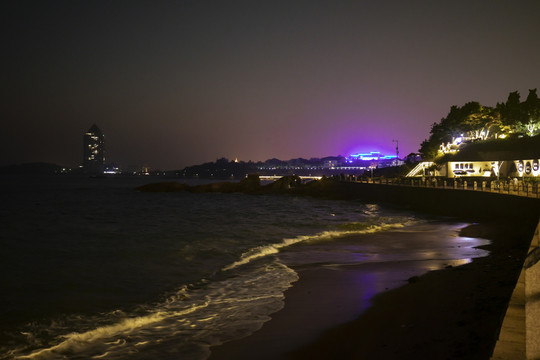 青岛海滨夜景