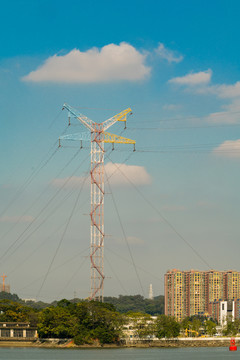 高壓線電塔