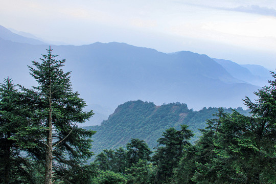 九峰山风光