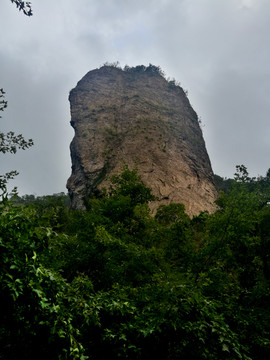 灵峰婆婆峰