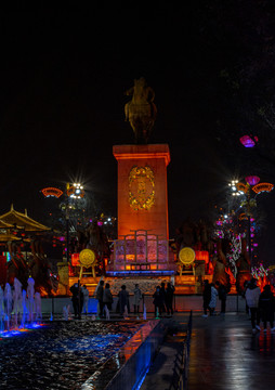 西安大唐不夜城贞观之治雕塑夜景