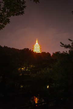 雷峰塔