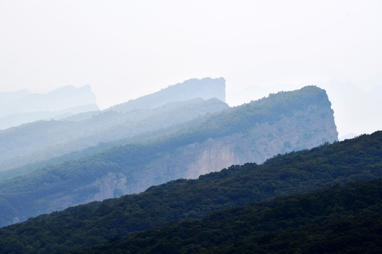 山峰