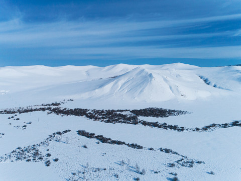 航拍冬季雪山