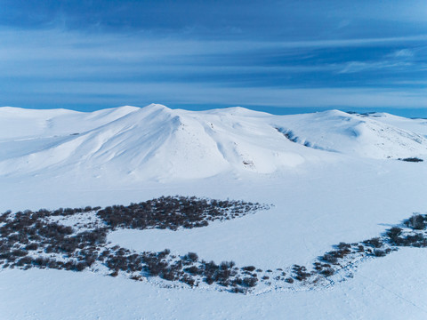 航拍雪山