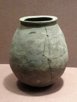 新石器时代陶瓮
