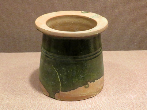 三国绿釉陶井