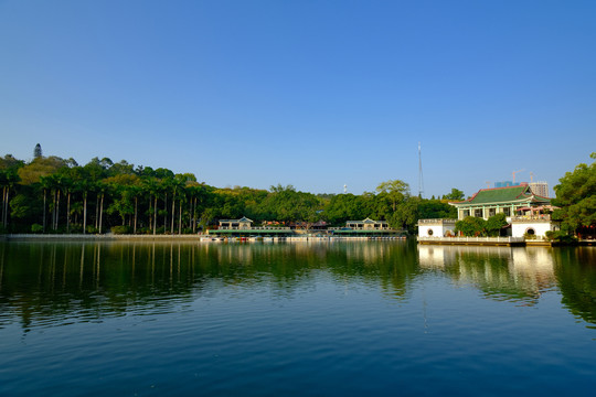 南宁人民公园湖景