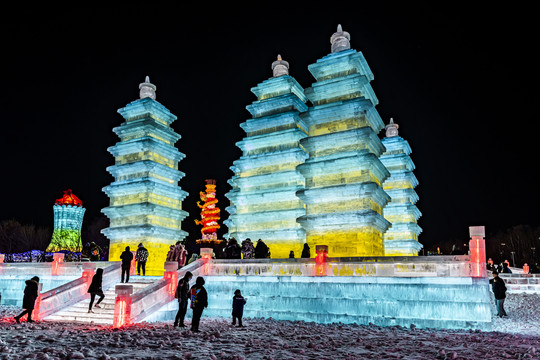 中国长春冰雪新天地夜景