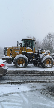 扫雪车