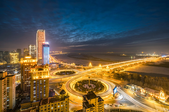 哈尔滨市松花江公路大桥夜景