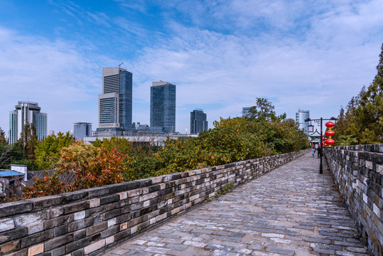 中国南京解放门明城墙风景