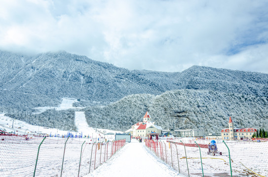 四川成都大邑县西岭雪山滑雪场