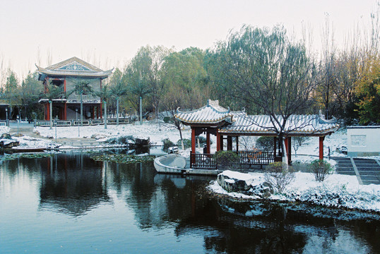 北京园博园广东园雪景