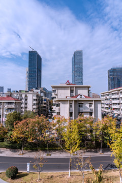 秋天中国南京CBD城市建筑风景