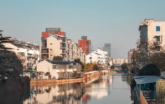 河边住宅区