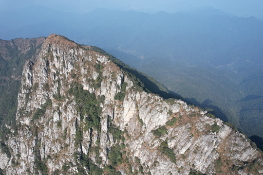 龙斗峰